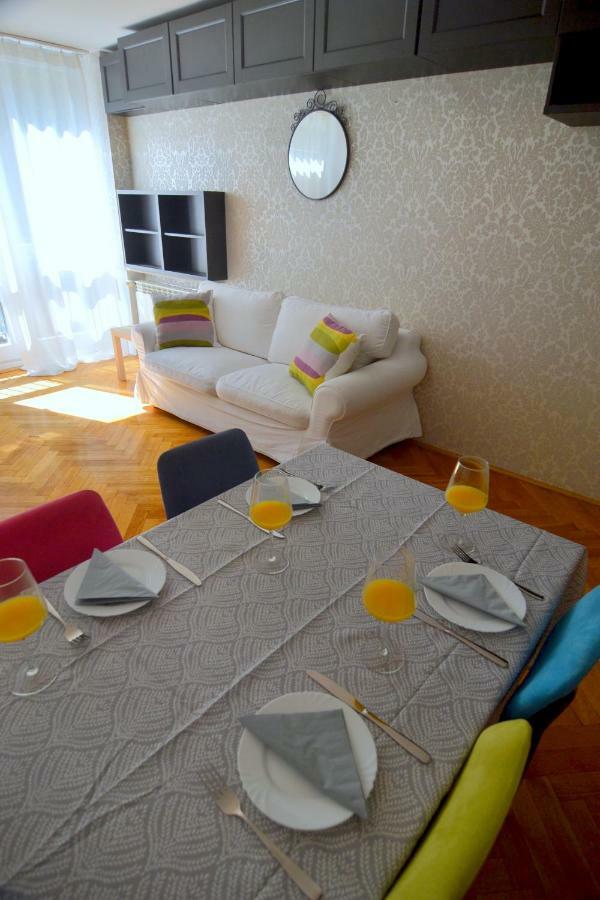 Sloneczny Apartament Grzybowska Warszawa Eksteriør billede