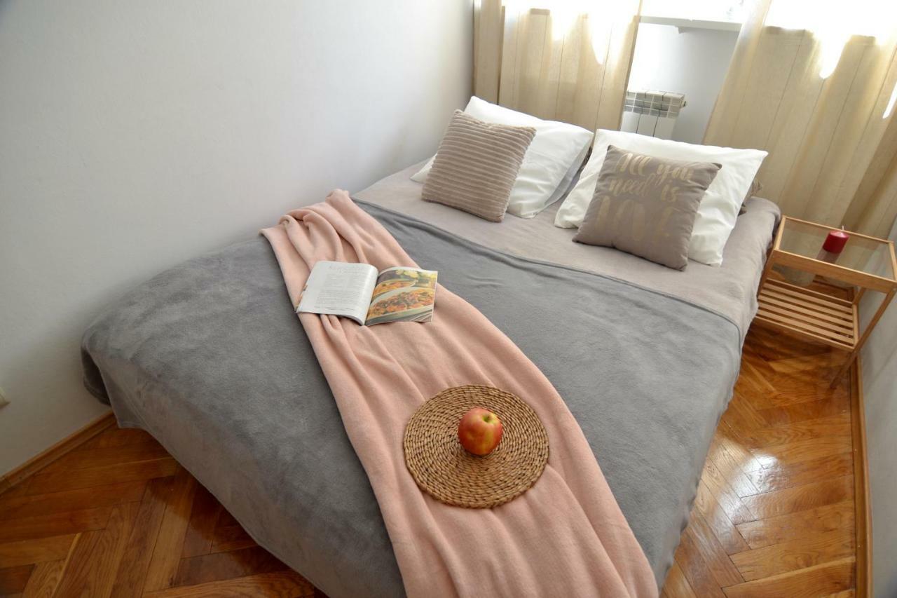 Sloneczny Apartament Grzybowska Warszawa Eksteriør billede